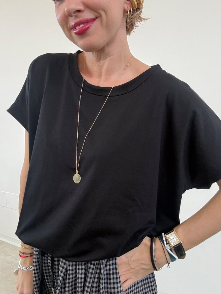 TSHIRT TRACY BASIC NERA;TSHIRT TRACY BASIC NERA;TSHIRT TRACY BASIC NERA;TSHIRT TRACY BASIC NERA;TSHIRT TRACY BASIC NERA;TSHIRT TRACY BASIC NERA;TSHIRT TRACY BASIC NERA