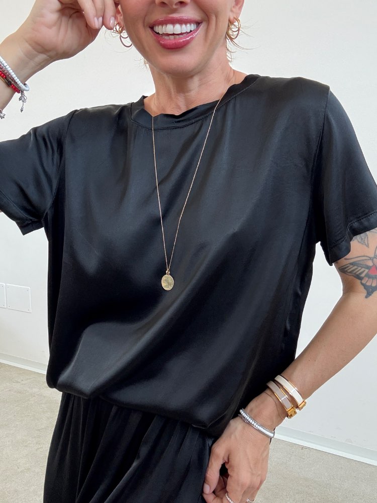 TSHIRT BETTA SATIN NERO;TSHIRT BETTA SATIN NERO;TSHIRT BETTA SATIN NERO;TSHIRT BETTA SATIN NERO;TSHIRT BETTA SATIN NERO;TSHIRT BETTA SATIN NERO;TSHIRT BETTA SATIN NERO