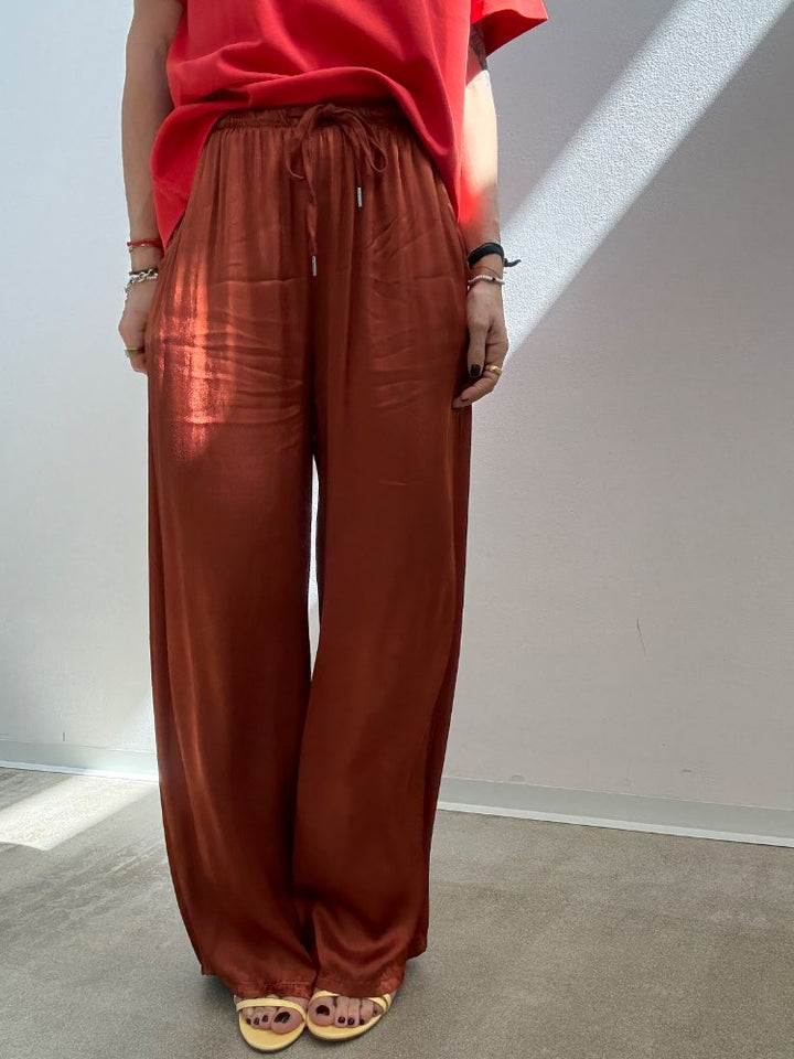 PANTA CLARA SATIN ORANGE RUST;PANTA CLARA SATIN ORANGE RUST;PANTA CLARA SATIN ORANGE RUST;PANTA CLARA SATIN ORANGE RUST;PANTA CLARA SATIN ORANGE RUST;PANTA CLARA SATIN ORANGE RUST;PANTA CLARA SATIN ORANGE RUST;PANTA CLARA SATIN ORANGE RUST;PANTA CLARA SATIN ORANGE RUST;PANTA CLARA SATIN ORANGE RUST;PANTA CLARA SATIN ORANGE RUST;PANTA CLARA SATIN ORANGE RUST;PANTA CLARA SATIN ORANGE RUST;PANTA CLARA SATIN ORANGE RUST;PANTA CLARA SATIN ORANGE RUST;PANTA CLARA SATIN ORANGE RUST;PANTA CLARA SATIN ORANGE RUST