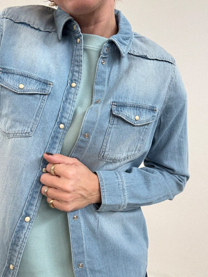 CAMICIA MARIA DENIM LIGHT BLUE;CAMICIA MARIA DENIM LIGHT BLUE;CAMICIA MARIA DENIM LIGHT BLUE;CAMICIA MARIA DENIM LIGHT BLUE;CAMICIA MARIA DENIM LIGHT BLUE;CAMICIA MARIA DENIM LIGHT BLUE;CAMICIA MARIA DENIM LIGHT BLUE;CAMICIA MARIA DENIM LIGHT BLUE;CAMICIA MARIA DENIM LIGHT BLUE;CAMICIA MARIA DENIM LIGHT BLUE;CAMICIA MARIA DENIM LIGHT BLUE