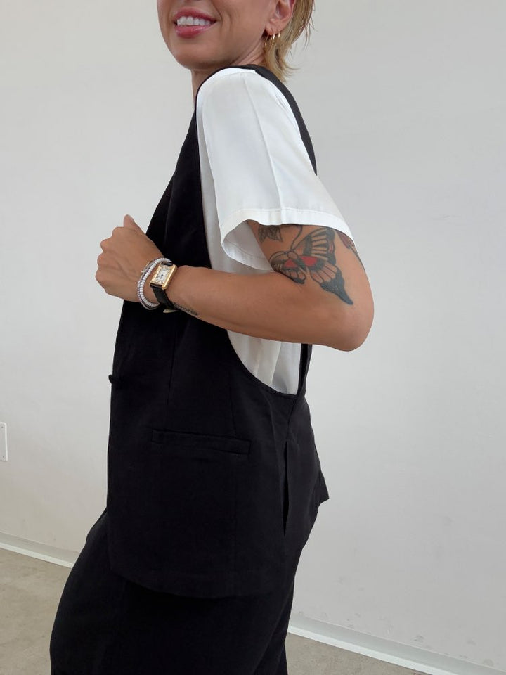 GILET ALICE LINO VISCOSA NERO;GILET ALICE LINO VISCOSA NERO;GILET ALICE LINO VISCOSA NERO;GILET ALICE LINO VISCOSA NERO;GILET ALICE LINO VISCOSA NERO;GILET ALICE LINO VISCOSA NERO;GILET ALICE LINO VISCOSA NERO;GILET ALICE LINO VISCOSA NERO