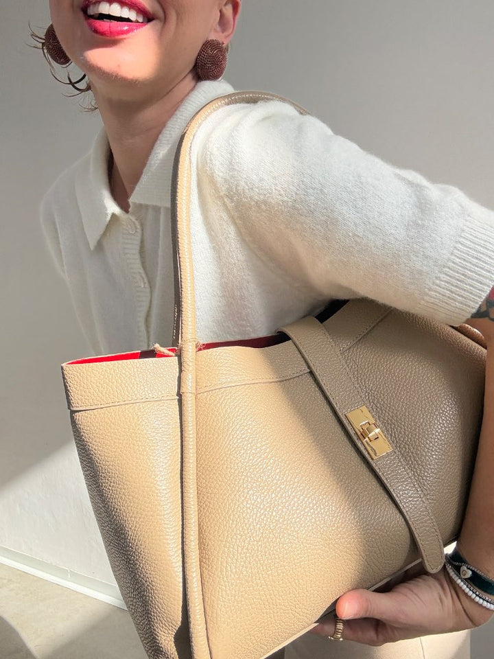 BORSA VALE MARTELLATA BEIGE;BORSA VALE MARTELLATA BEIGE;BORSA VALE MARTELLATA BEIGE;BORSA VALE MARTELLATA BEIGE;BORSA VALE MARTELLATA BEIGE;BORSA VALE MARTELLATA BEIGE;BORSA VALE MARTELLATA BEIGE;BORSA VALE MARTELLATA BEIGE;BORSA VALE MARTELLATA BEIGE;BORSA VALE MARTELLATA BEIGE;BORSA VALE MARTELLATA BEIGE;BORSA VALE MARTELLATA BEIGE