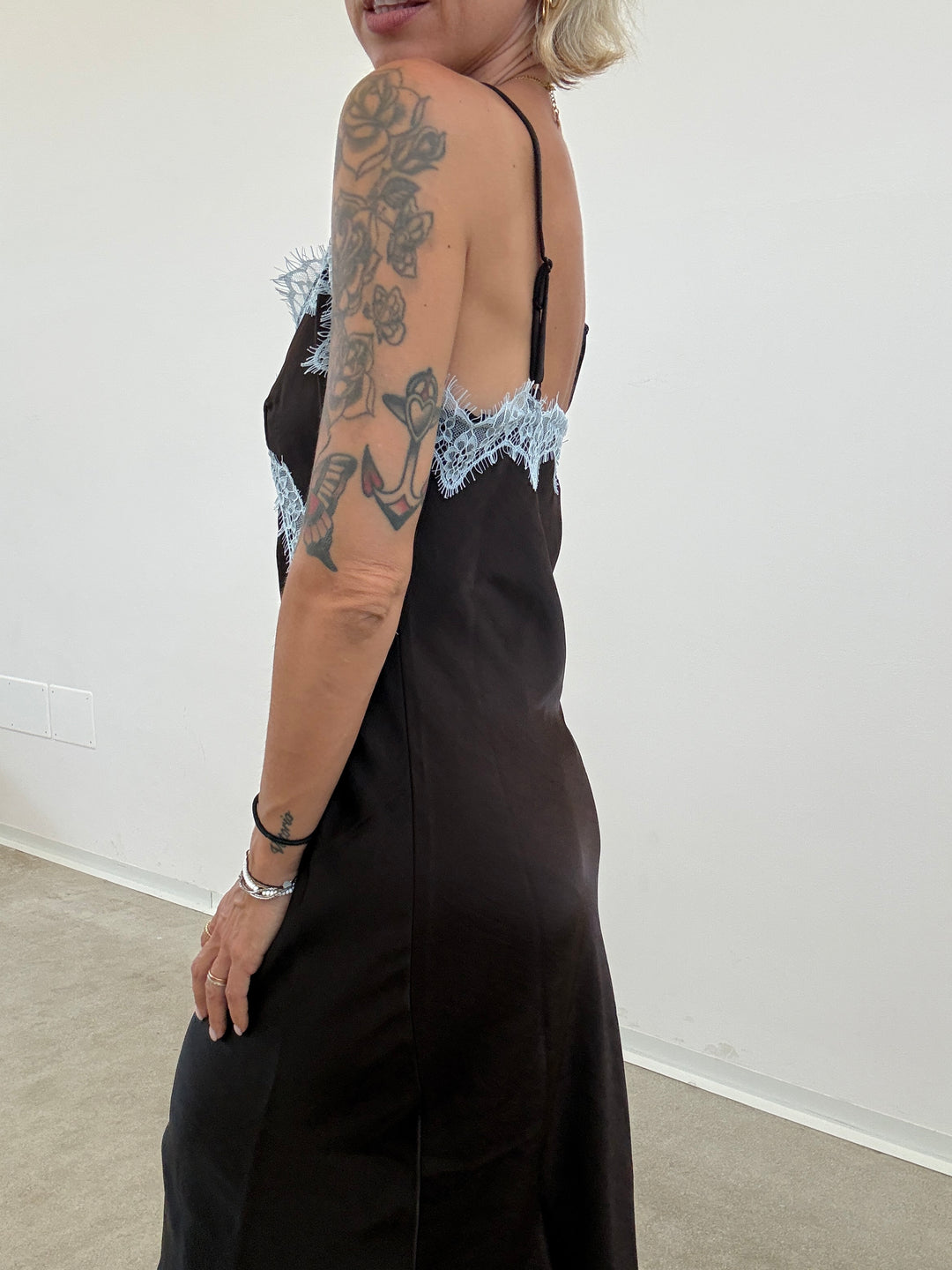 ABITO GIULIA PIZZO MORO/CIELO