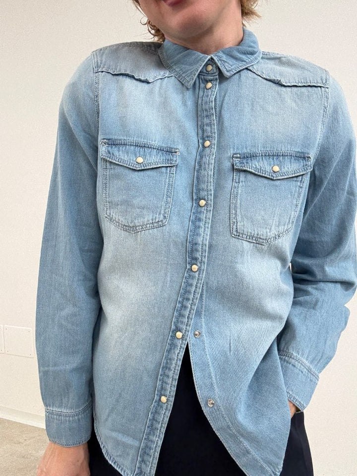 CAMICIA MARIA DENIM LIGHT BLUE;CAMICIA MARIA DENIM LIGHT BLUE;CAMICIA MARIA DENIM LIGHT BLUE;CAMICIA MARIA DENIM LIGHT BLUE;CAMICIA MARIA DENIM LIGHT BLUE;CAMICIA MARIA DENIM LIGHT BLUE;CAMICIA MARIA DENIM LIGHT BLUE;CAMICIA MARIA DENIM LIGHT BLUE;CAMICIA MARIA DENIM LIGHT BLUE;CAMICIA MARIA DENIM LIGHT BLUE;CAMICIA MARIA DENIM LIGHT BLUE