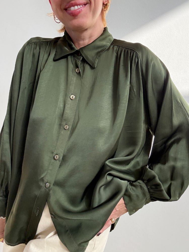 CAMICIA CRISTIANA SATIN VERDE MILI;CAMICIA CRISTIANA SATIN VERDE MILI;CAMICIA CRISTIANA SATIN VERDE MILI;CAMICIA CRISTIANA SATIN VERDE MILI;CAMICIA CRISTIANA SATIN VERDE MILI;CAMICIA CRISTIANA SATIN VERDE MILI;CAMICIA CRISTIANA SATIN VERDE MILI;CAMICIA CRISTIANA SATIN VERDE MILI