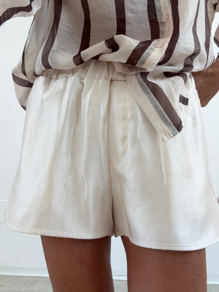 SHORTS LUCREZIA PANNA