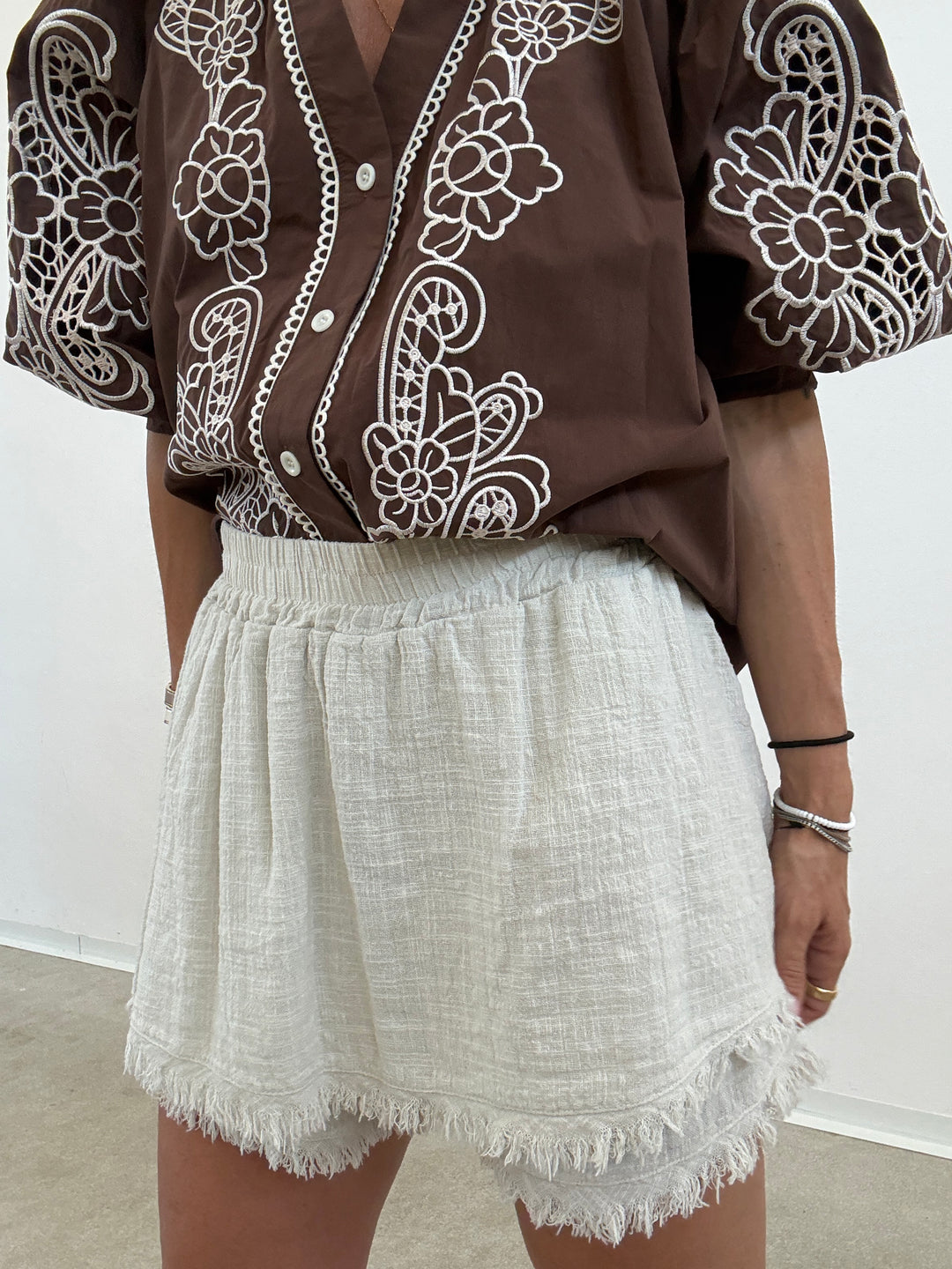 SHORTS GARZA AVORIO