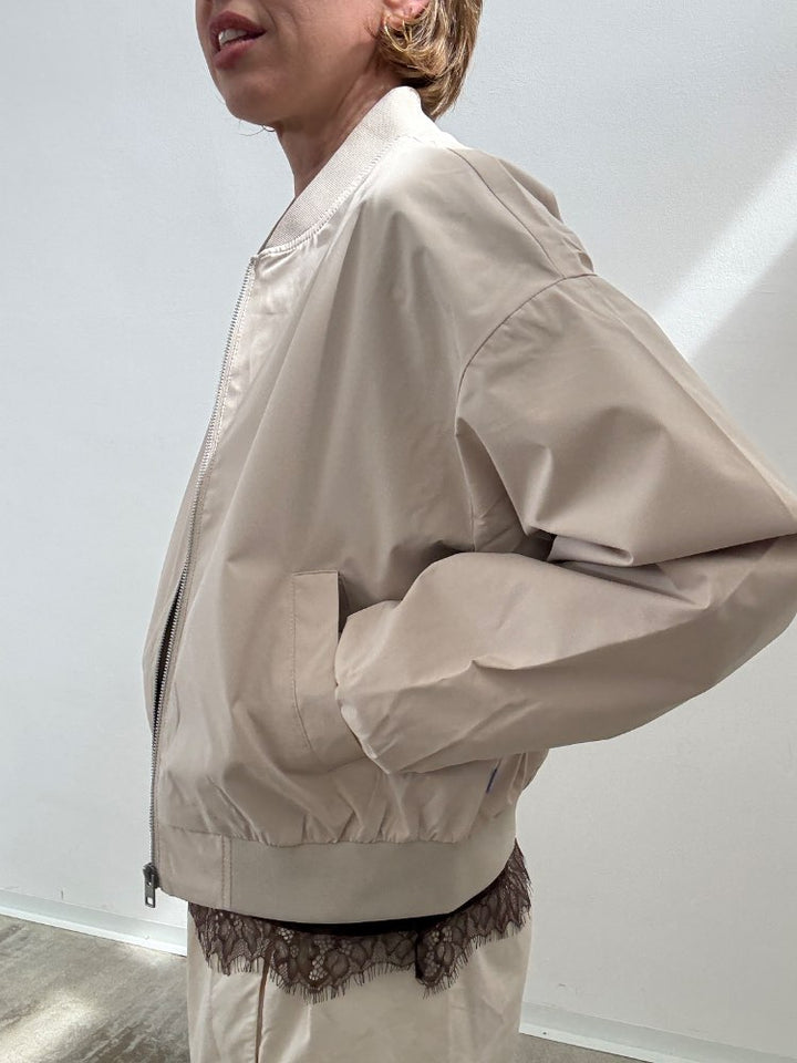 BOMBER ELLA LIGHTBEIGE;BOMBER ELLA LIGHTBEIGE;BOMBER ELLA LIGHTBEIGE;BOMBER ELLA LIGHTBEIGE;BOMBER ELLA LIGHTBEIGE;BOMBER ELLA LIGHTBEIGE;BOMBER ELLA LIGHTBEIGE;BOMBER ELLA LIGHTBEIGE;BOMBER ELLA LIGHTBEIGE;BOMBER ELLA LIGHTBEIGE;BOMBER ELLA LIGHTBEIGE;BOMBER ELLA LIGHTBEIGE;BOMBER ELLA LIGHTBEIGE;BOMBER ELLA LIGHTBEIGE;BOMBER ELLA LIGHTBEIGE;BOMBER ELLA LIGHTBEIGE;BOMBER ELLA LIGHTBEIGE;BOMBER ELLA LIGHTBEIGE