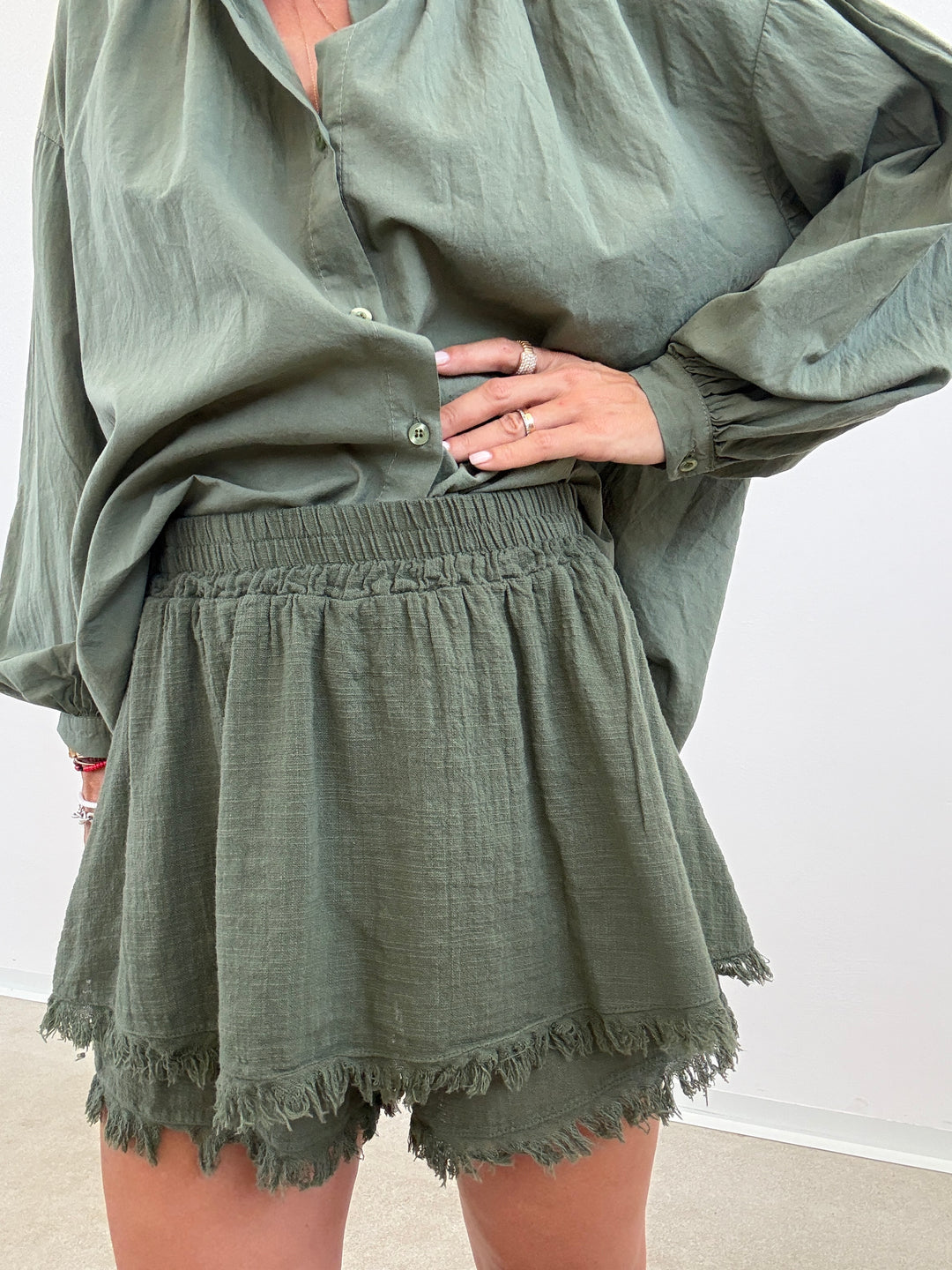 SHORTS GARZA MILI