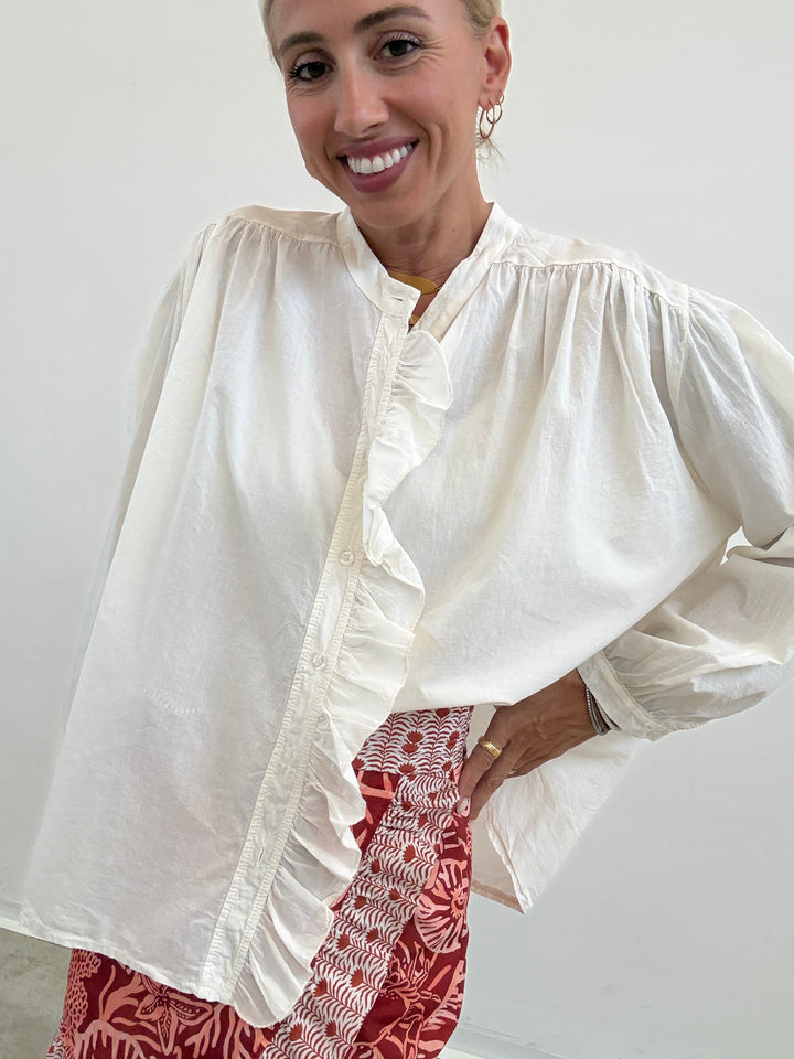CAMICIA MUSSOLA LATTE ROUCHES
