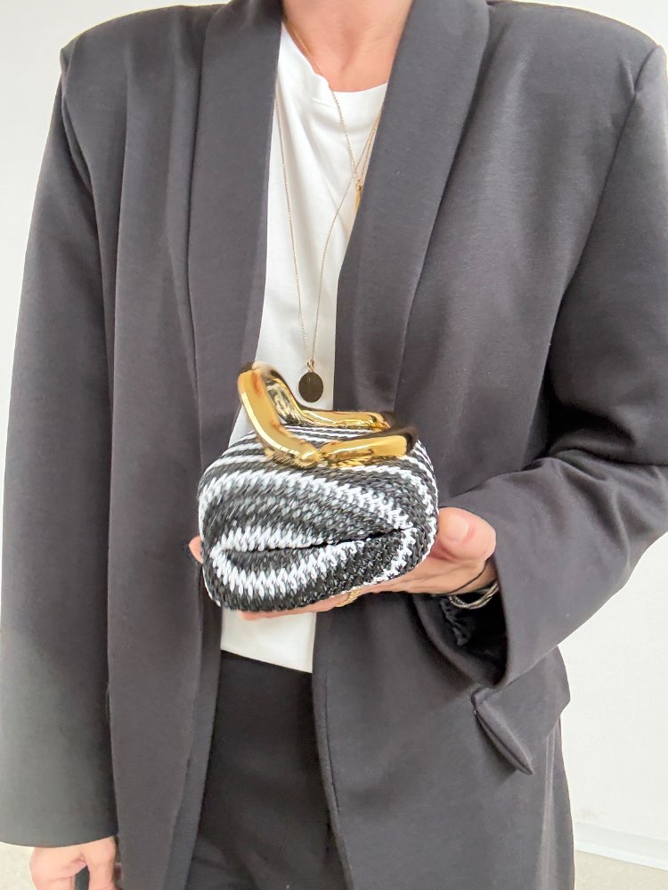 CLUTCH RAFFIA BIANCO/NERO;CLUTCH RAFFIA BIANCO/NERO;CLUTCH RAFFIA BIANCO/NERO;CLUTCH RAFFIA BIANCO/NERO;CLUTCH RAFFIA BIANCO/NERO;CLUTCH RAFFIA BIANCO/NERO;CLUTCH RAFFIA BIANCO/NERO