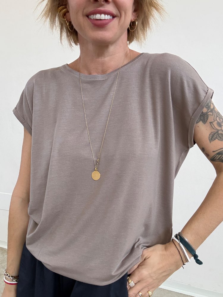 TSHIRT MAVA TAUPE;TSHIRT MAVA TAUPE;TSHIRT MAVA TAUPE;TSHIRT MAVA TAUPE;TSHIRT MAVA TAUPE;TSHIRT MAVA TAUPE;TSHIRT MAVA TAUPE;TSHIRT MAVA TAUPE;TSHIRT MAVA TAUPE;TSHIRT MAVA TAUPE;TSHIRT MAVA TAUPE;TSHIRT MAVA TAUPE