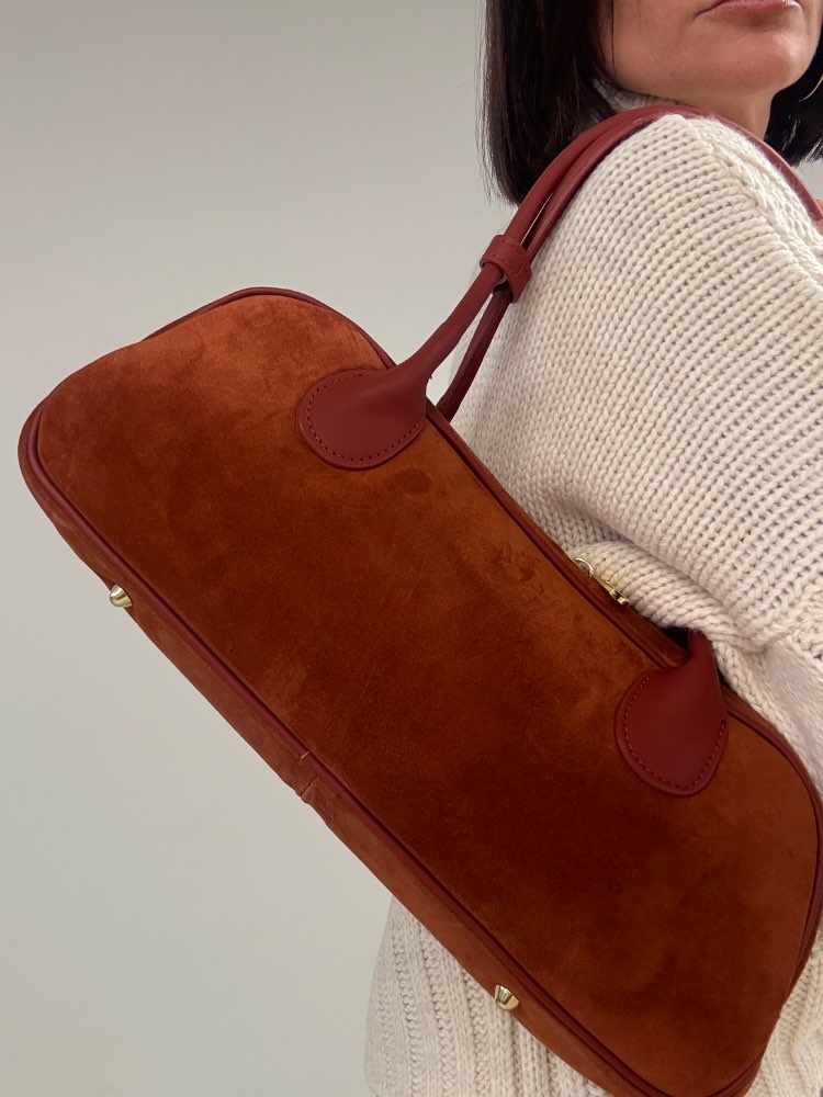 BAGUETTE SUEDE RUGGINE;BAGUETTE SUEDE RUGGINE;BAGUETTE SUEDE RUGGINE;BAGUETTE SUEDE RUGGINE;BAGUETTE SUEDE RUGGINE;BAGUETTE SUEDE RUGGINE