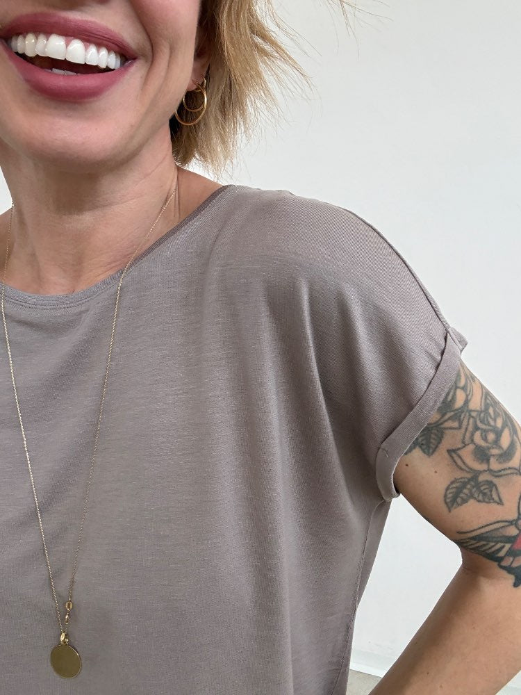 TSHIRT MAVA TAUPE;TSHIRT MAVA TAUPE;TSHIRT MAVA TAUPE;TSHIRT MAVA TAUPE;TSHIRT MAVA TAUPE;TSHIRT MAVA TAUPE;TSHIRT MAVA TAUPE;TSHIRT MAVA TAUPE;TSHIRT MAVA TAUPE;TSHIRT MAVA TAUPE;TSHIRT MAVA TAUPE;TSHIRT MAVA TAUPE