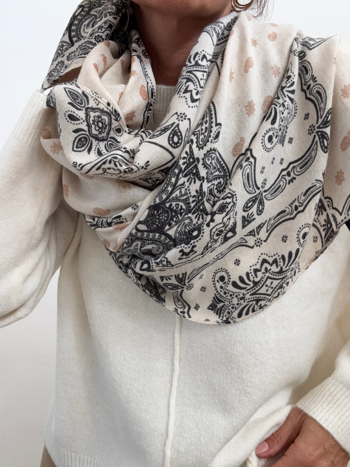 SCIARPA VISCOSA PAISLEY PANNA