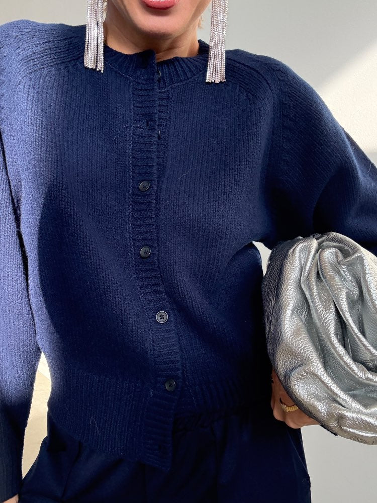 CARDIGAN MANOLA BLU NAVY;CARDIGAN MANOLA BLU NAVY;CARDIGAN MANOLA BLU NAVY;CARDIGAN MANOLA BLU NAVY;CARDIGAN MANOLA BLU NAVY;CARDIGAN MANOLA BLU NAVY;CARDIGAN MANOLA BLU NAVY;CARDIGAN MANOLA BLU NAVY;CARDIGAN MANOLA BLU NAVY;CARDIGAN MANOLA BLU NAVY;CARDIGAN MANOLA BLU NAVY