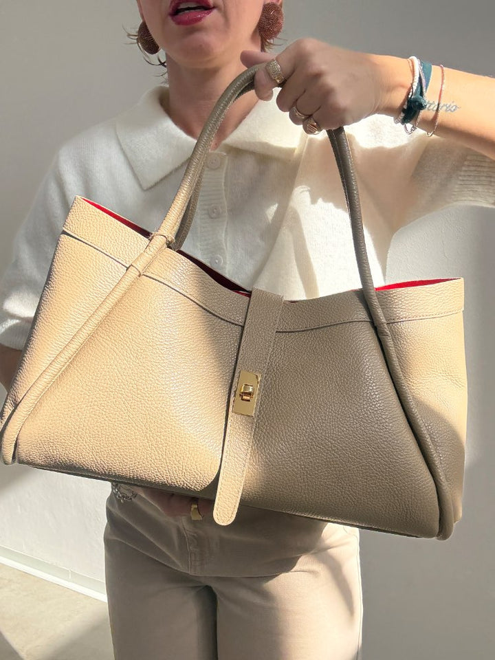 BORSA VALE MARTELLATA BEIGE;BORSA VALE MARTELLATA BEIGE;BORSA VALE MARTELLATA BEIGE;BORSA VALE MARTELLATA BEIGE;BORSA VALE MARTELLATA BEIGE;BORSA VALE MARTELLATA BEIGE;BORSA VALE MARTELLATA BEIGE;BORSA VALE MARTELLATA BEIGE;BORSA VALE MARTELLATA BEIGE;BORSA VALE MARTELLATA BEIGE;BORSA VALE MARTELLATA BEIGE;BORSA VALE MARTELLATA BEIGE