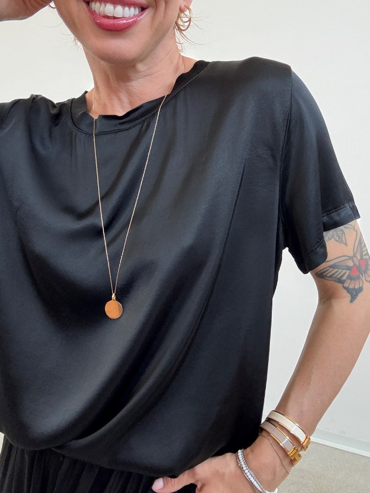 TSHIRT BETTA SATIN NERO;TSHIRT BETTA SATIN NERO;TSHIRT BETTA SATIN NERO;TSHIRT BETTA SATIN NERO;TSHIRT BETTA SATIN NERO;TSHIRT BETTA SATIN NERO;TSHIRT BETTA SATIN NERO