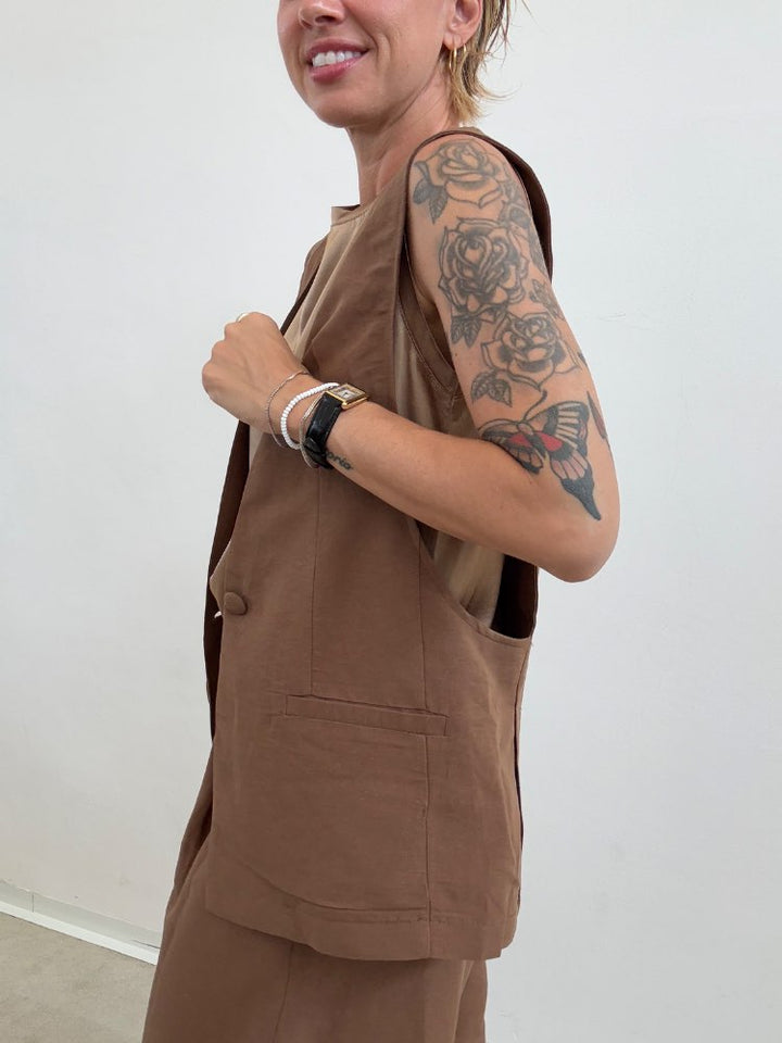 GILET ALICE LINO VISCOSA TABACCO;GILET ALICE LINO VISCOSA TABACCO;GILET ALICE LINO VISCOSA TABACCO;GILET ALICE LINO VISCOSA TABACCO;GILET ALICE LINO VISCOSA TABACCO;GILET ALICE LINO VISCOSA TABACCO;GILET ALICE LINO VISCOSA TABACCO;GILET ALICE LINO VISCOSA TABACCO;GILET ALICE LINO VISCOSA TABACCO;GILET ALICE LINO VISCOSA TABACCO;GILET ALICE LINO VISCOSA TABACCO
