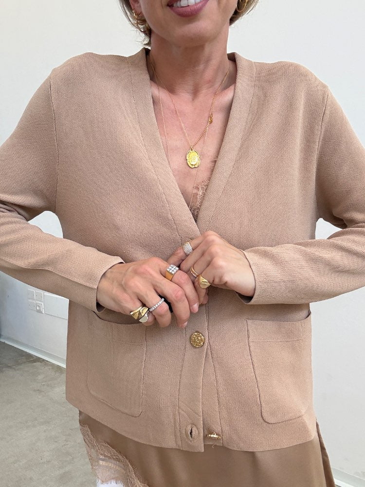 CARDIGAN MELINA TASCHE NUDE;CARDIGAN MELINA TASCHE NUDE;CARDIGAN MELINA TASCHE NUDE;CARDIGAN MELINA TASCHE NUDE;CARDIGAN MELINA TASCHE NUDE;CARDIGAN MELINA TASCHE NUDE;CARDIGAN MELINA TASCHE NUDE