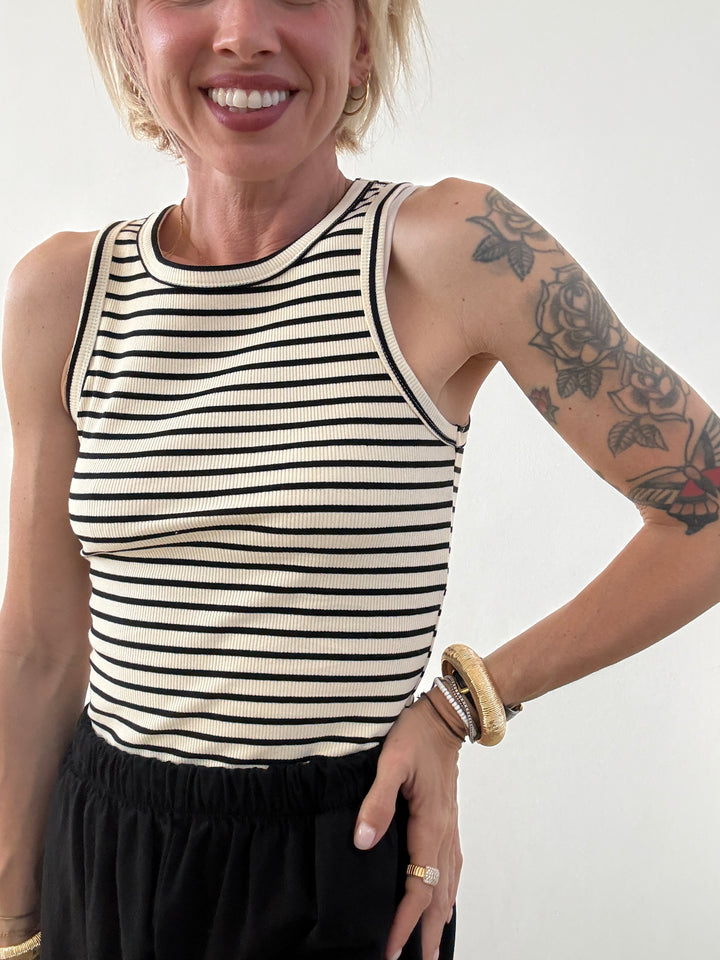 TOP CROP RIGHE NERO