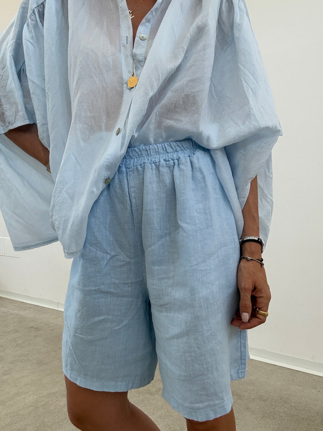BERMUDA LINO CELESTE