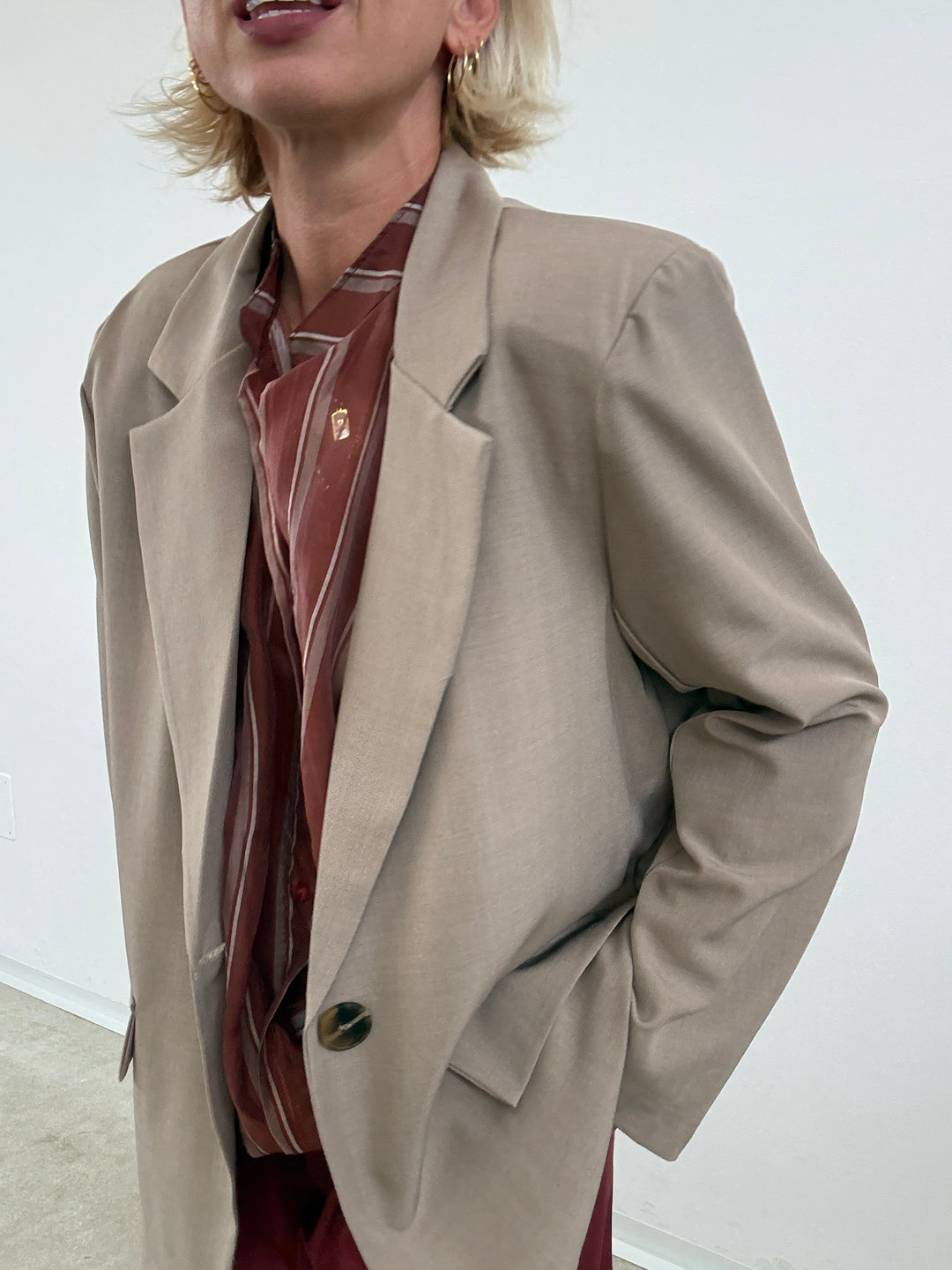 GIACCA ROBERTA TAUPE