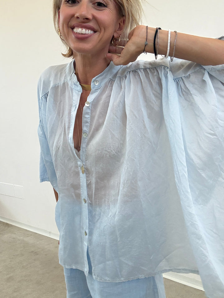 CAMICIA SCATOLA ORGANZA CELESTE