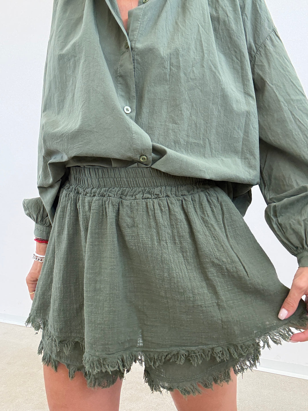 SHORTS GARZA MILI