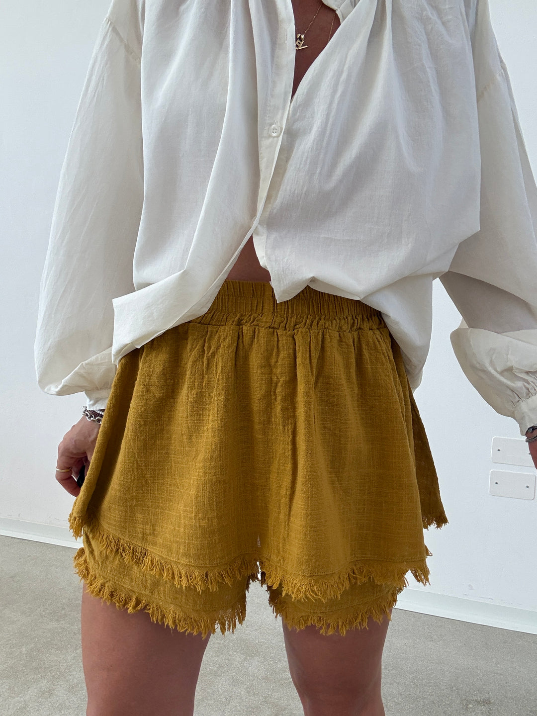 SHORTS GARZA OCRA