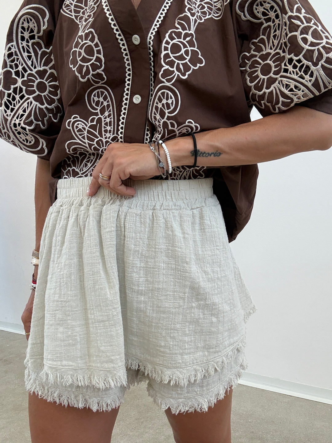SHORTS GARZA AVORIO