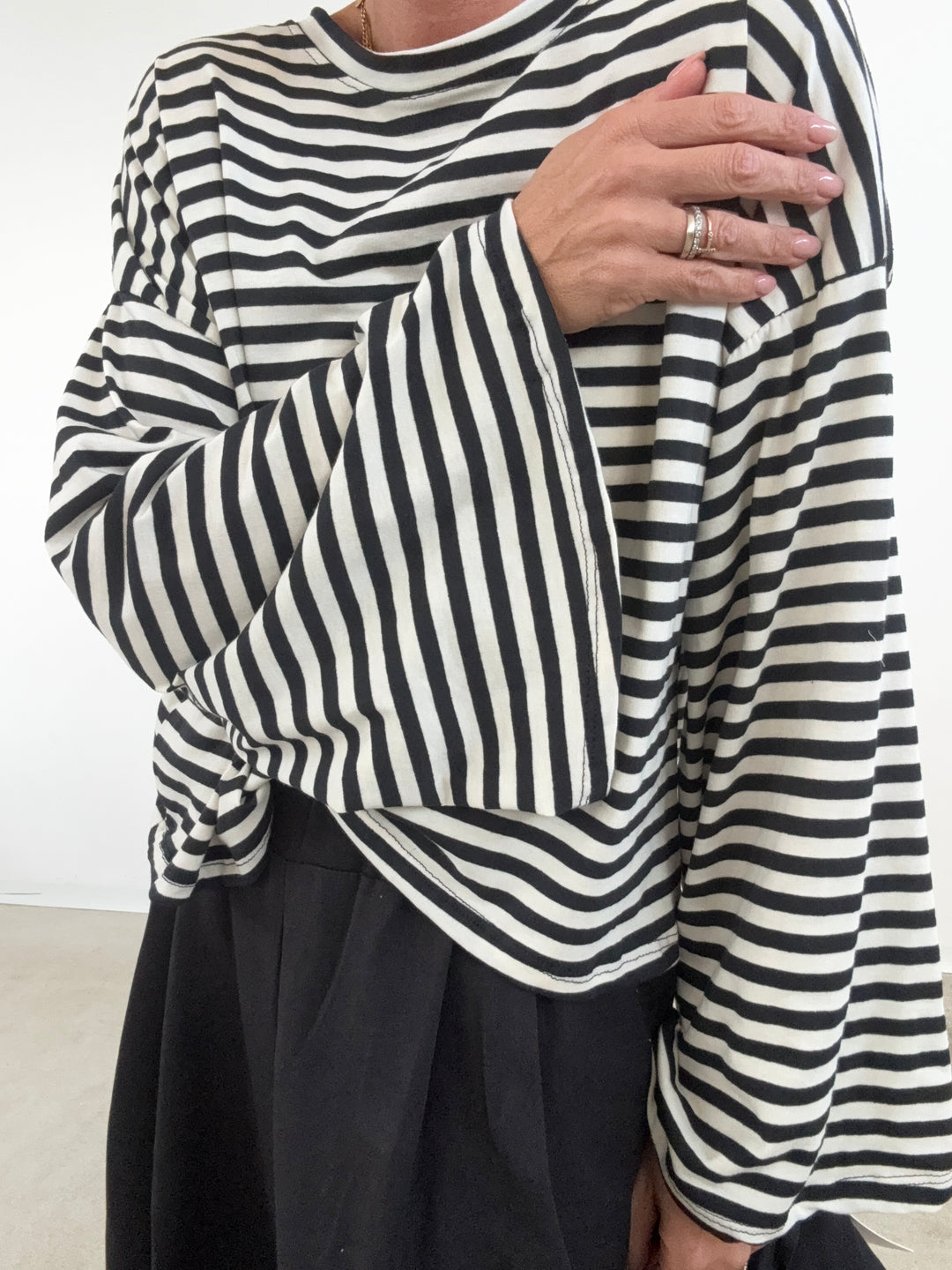 TSHIRT CAMILLA RIGHE BIANCO/NERO