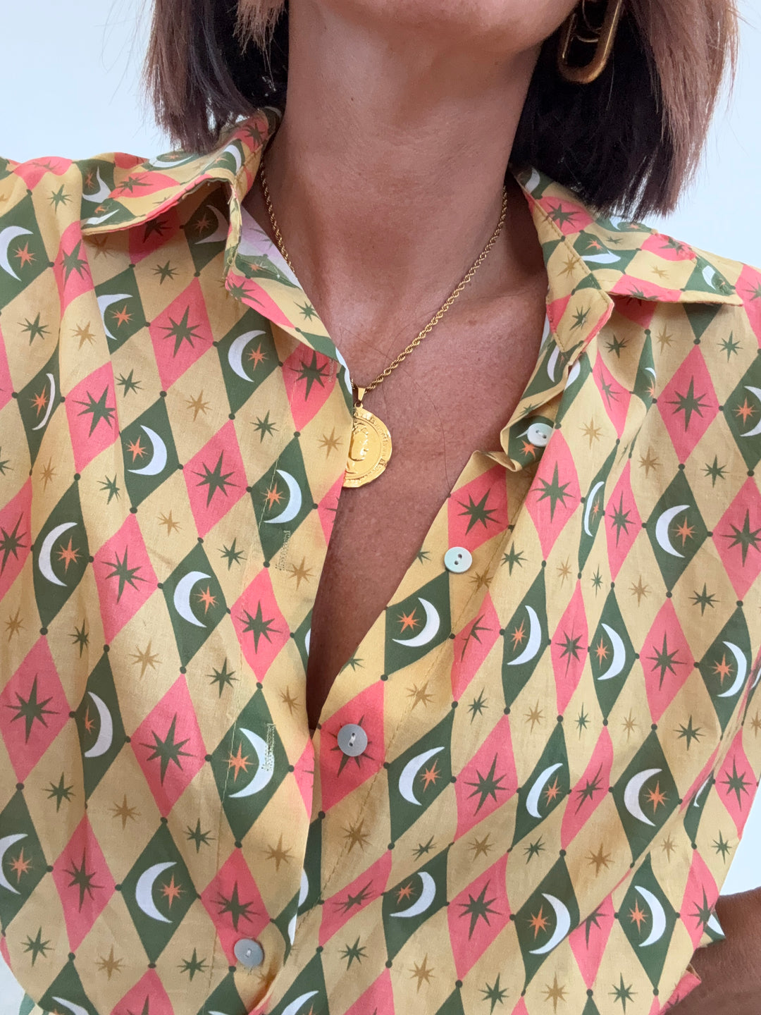 CAMICIA COSTELLAZIONE OCRA/VERDE
