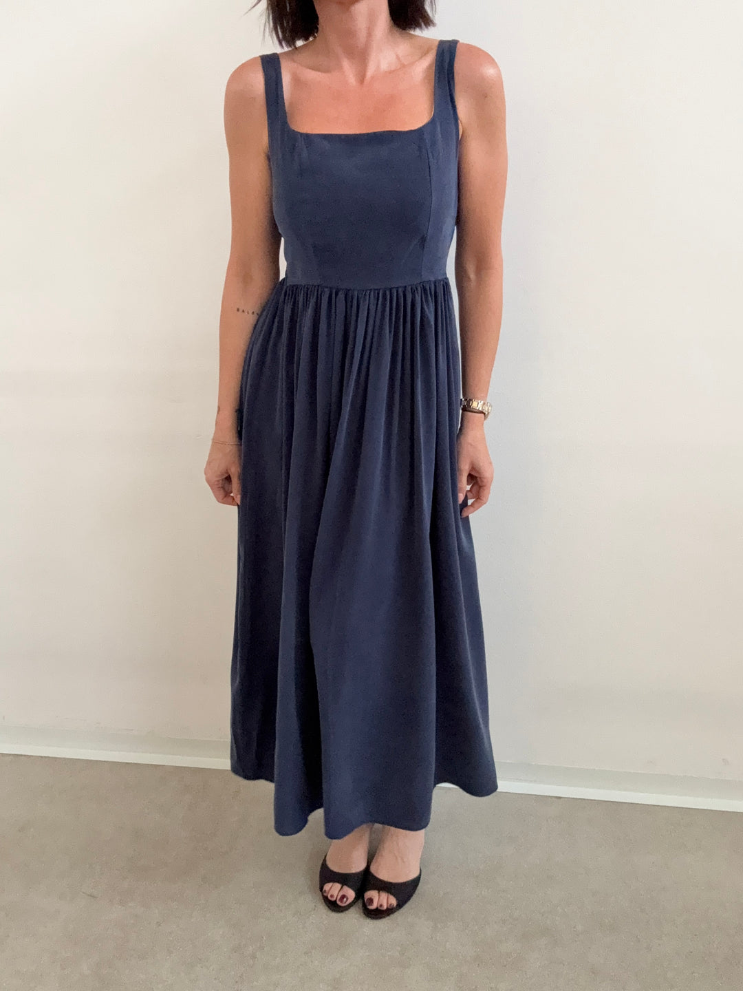 ABITO FIOCCO BLU