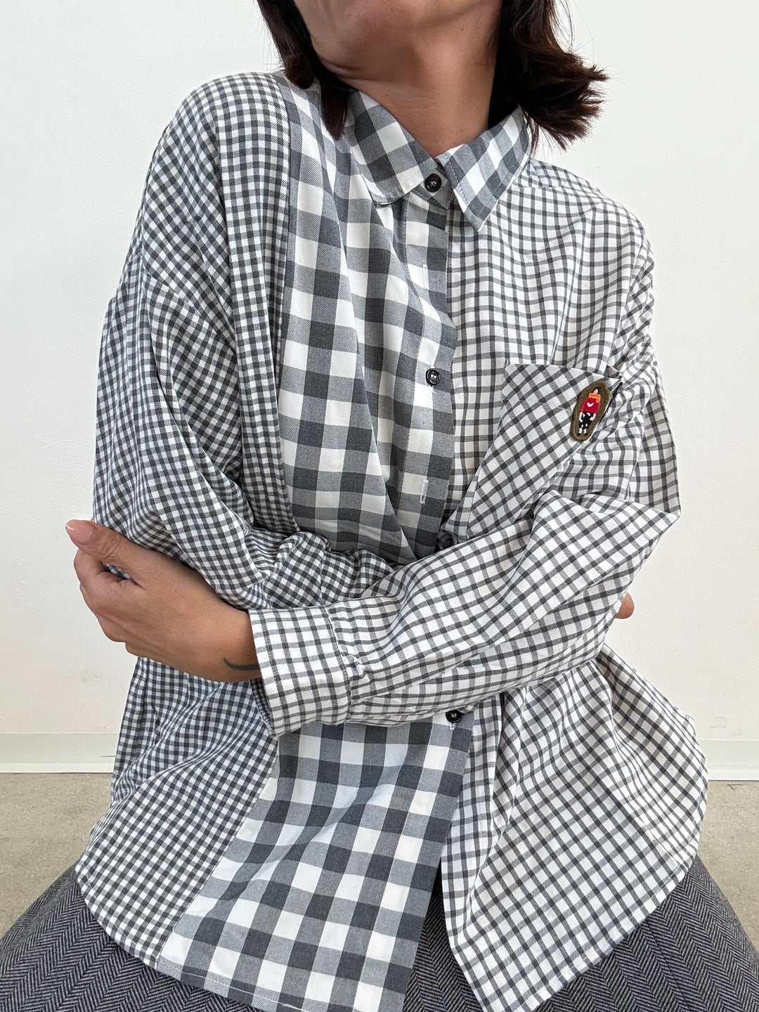 CAMICIA PATCH SCACCO BIANCO NERO