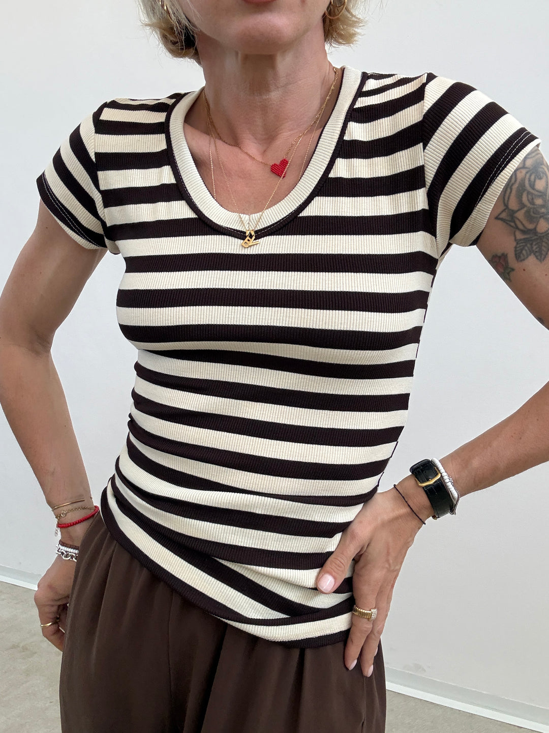 TSHIRT V RIGA MORO/PANNA