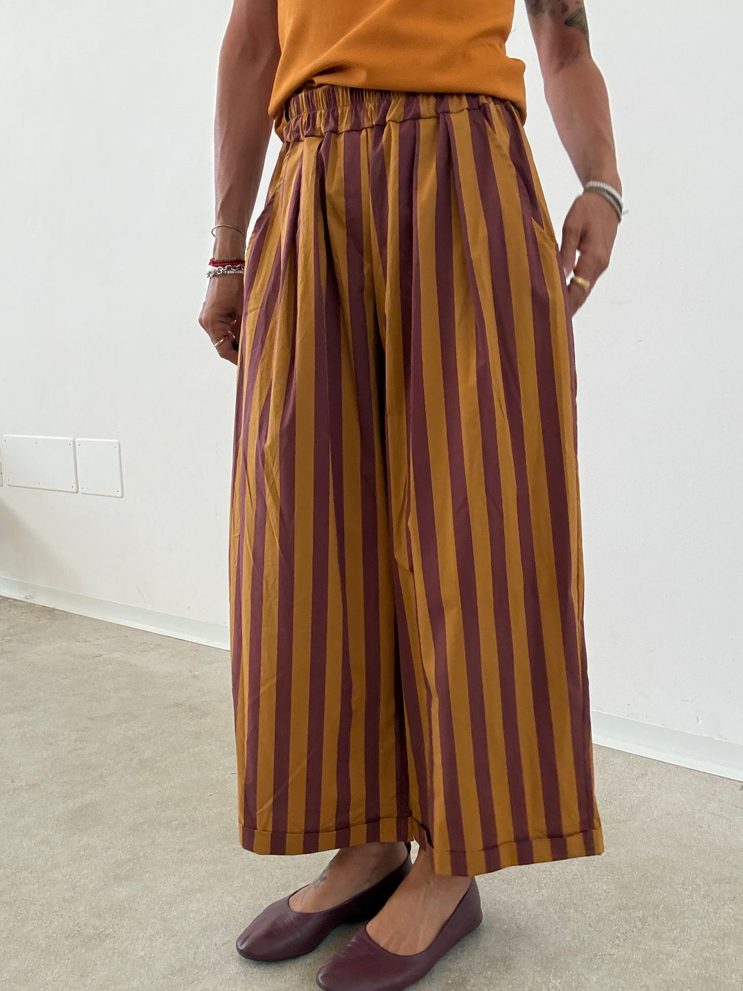 PANTALONE OLIMPIA RIGA OCRA/VINO