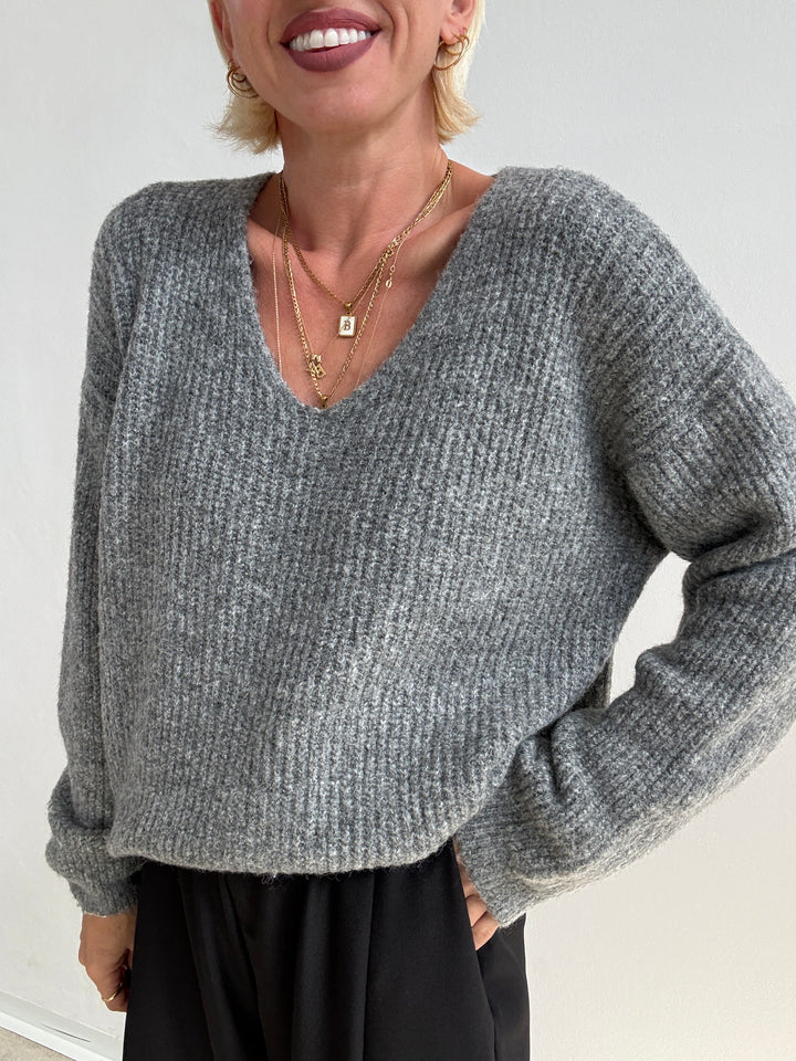 PULL MEGAN V MIDGREY