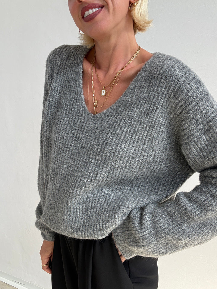 PULL MEGAN V MIDGREY