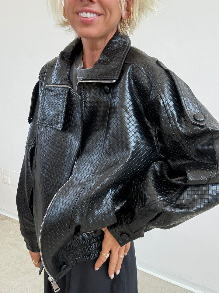 BOMBER INTRECCIATO BOTTONE NERO