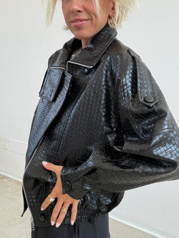 BOMBER INTRECCIATO BOTTONE NERO