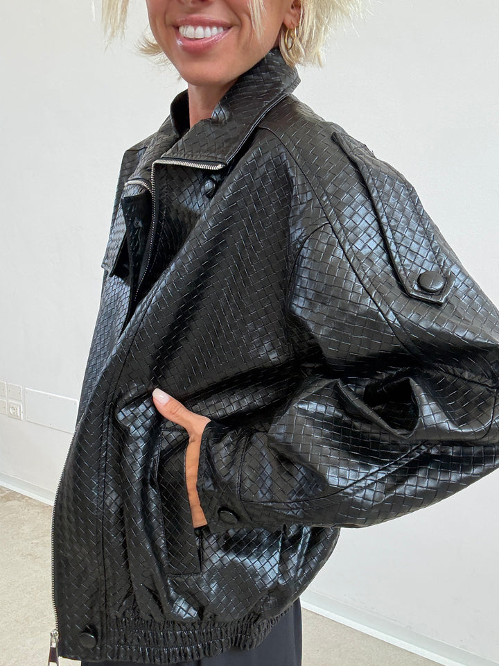 BOMBER INTRECCIATO BOTTONE NERO