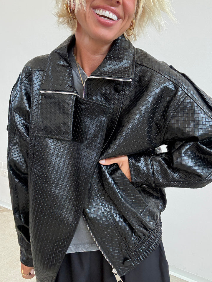 BOMBER INTRECCIATO BOTTONE NERO