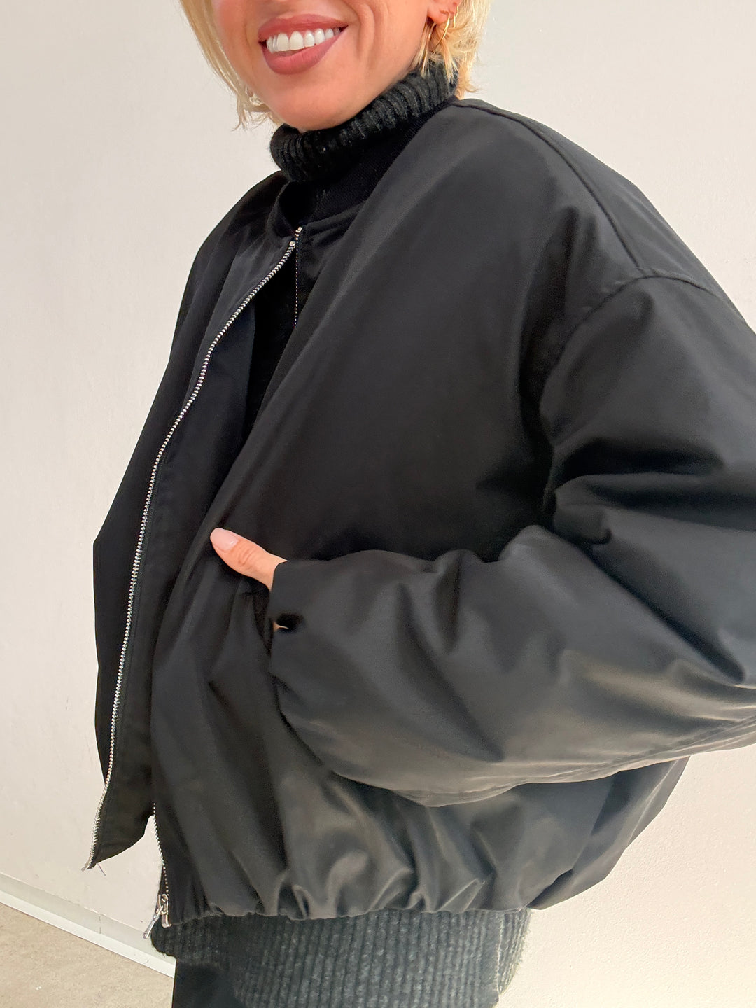 BOMBER MIREA NERO