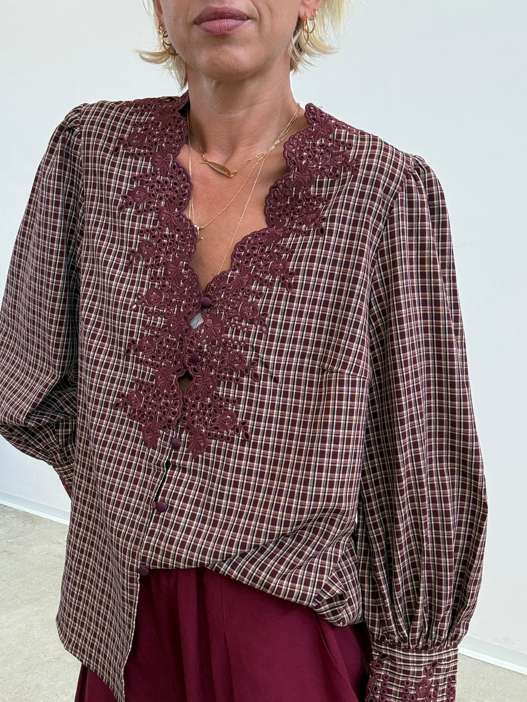 CAMICIA RICAMI CHECK BORGOGNA/BEIGE