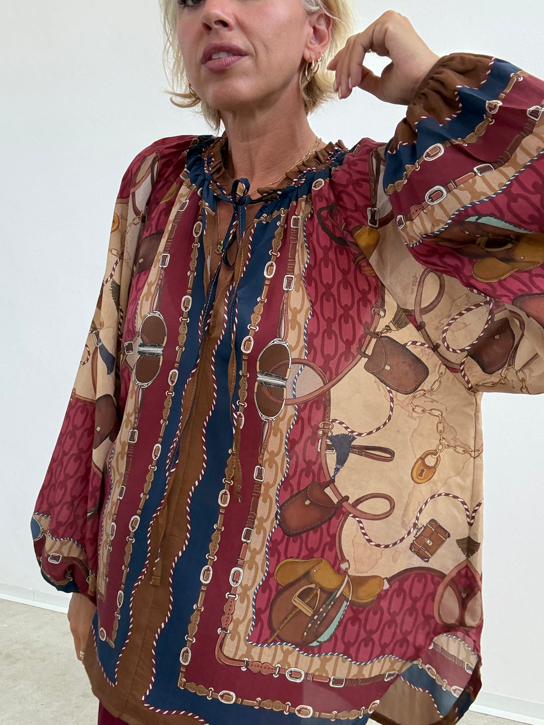 BLUSA FANTASIA CINTURE