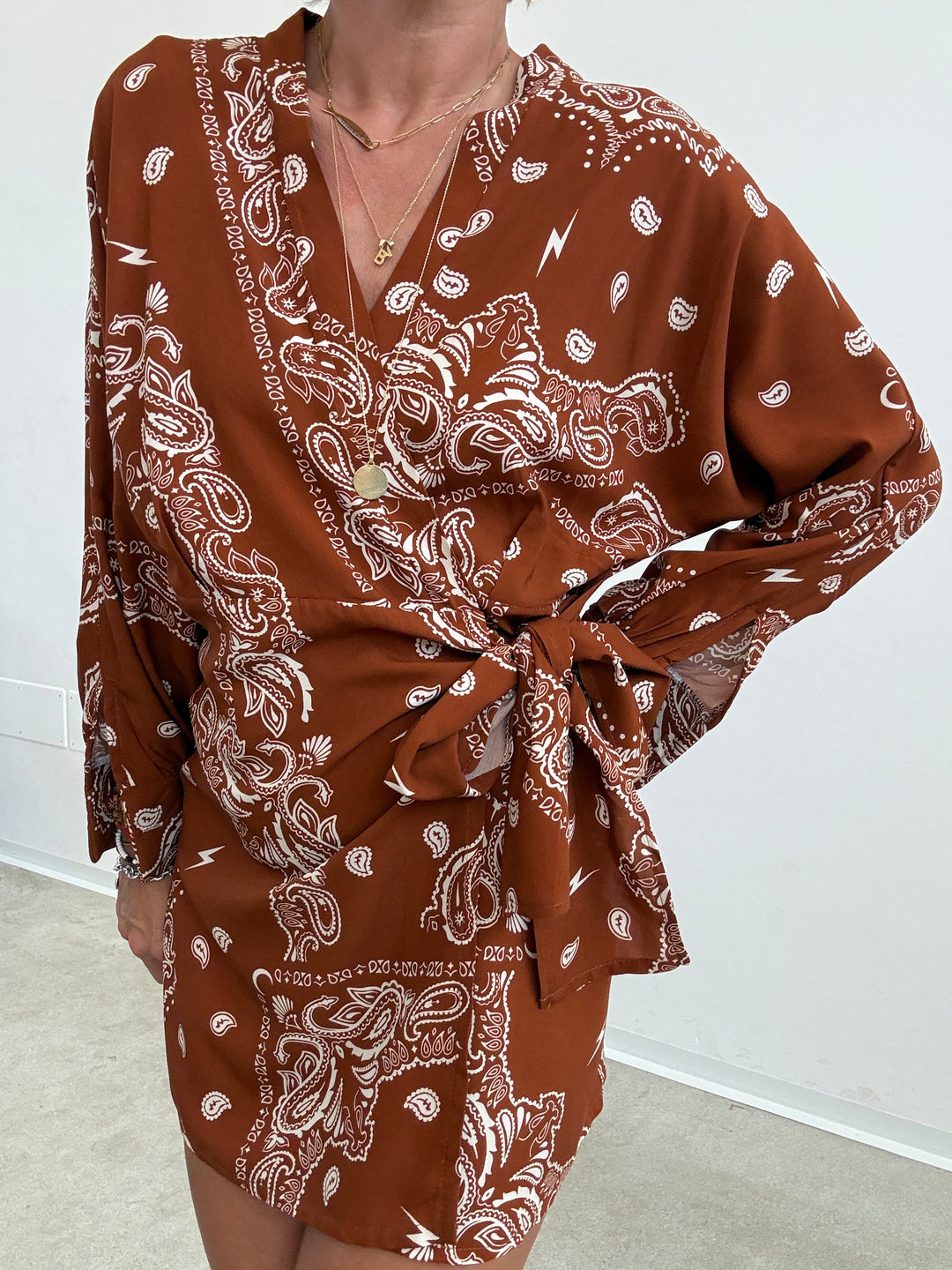 ABITO PORTAFOGLIO BANDANA RUST