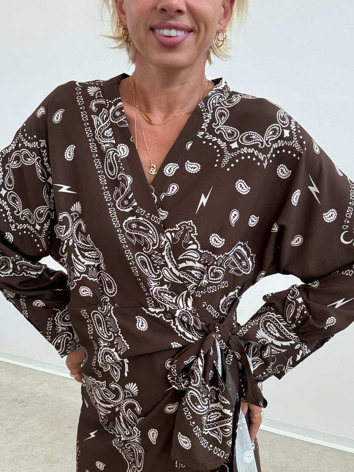 ABITO PORTAFOGLIO BANDANA CIOCCO