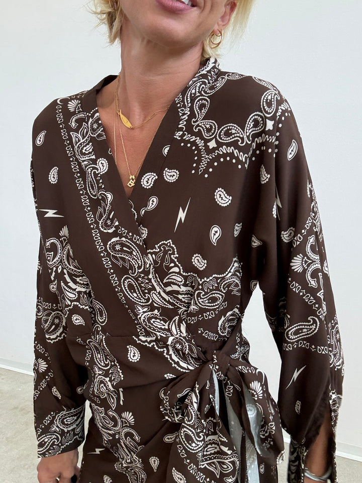 ABITO PORTAFOGLIO BANDANA CIOCCO