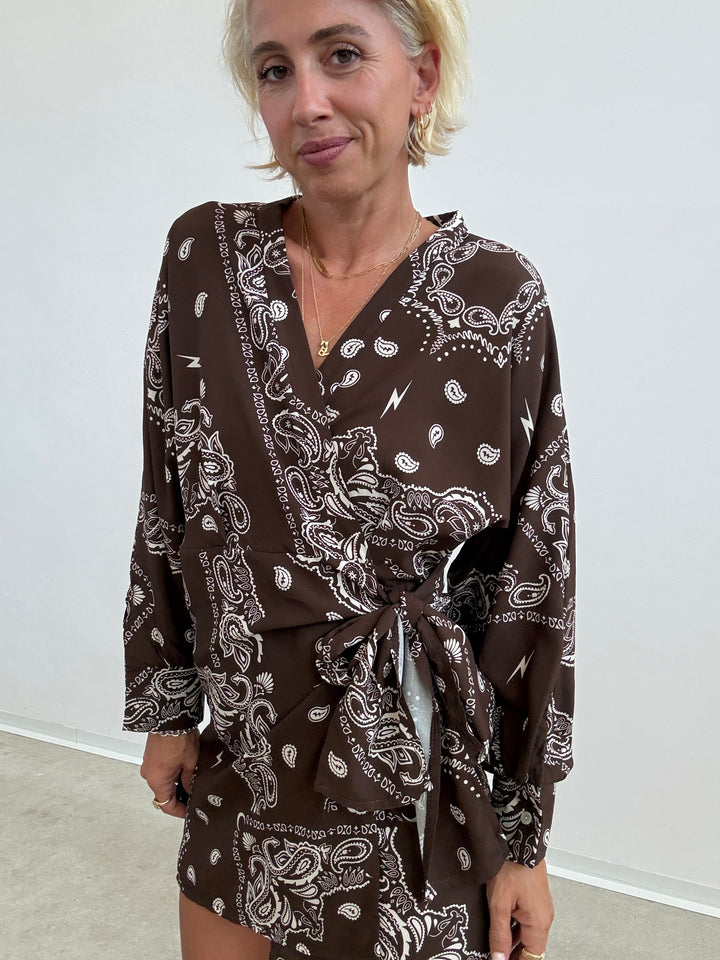 ABITO PORTAFOGLIO BANDANA CIOCCO
